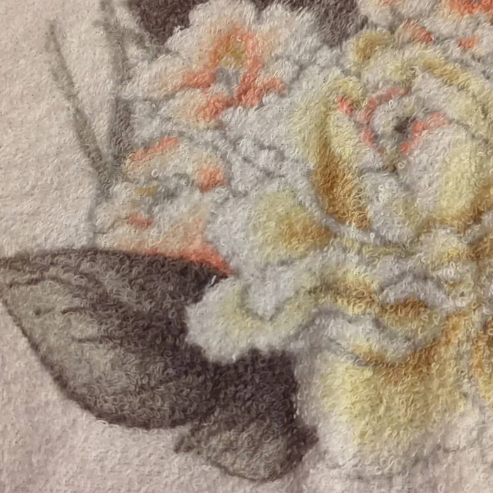 Vintage Canon white towel set with floral and‎ butterfly print